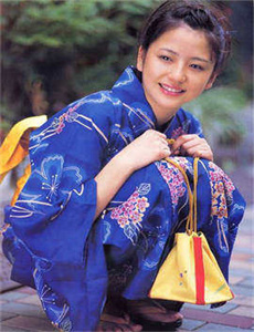美女住客